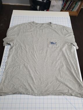 Vineyard Vines Light Gray Tee